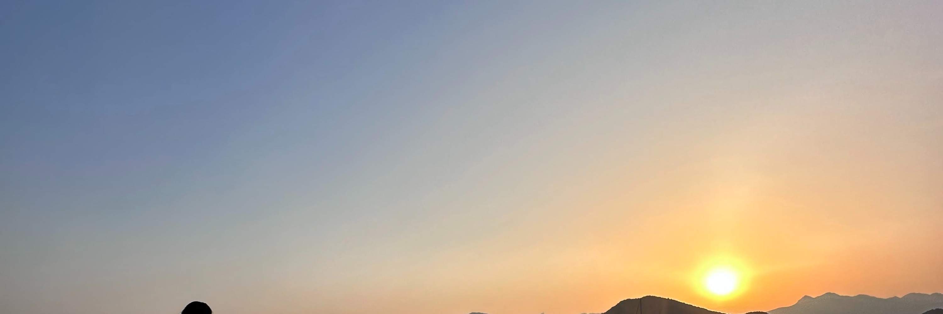 Hop sulla spiaggia e wakesurf